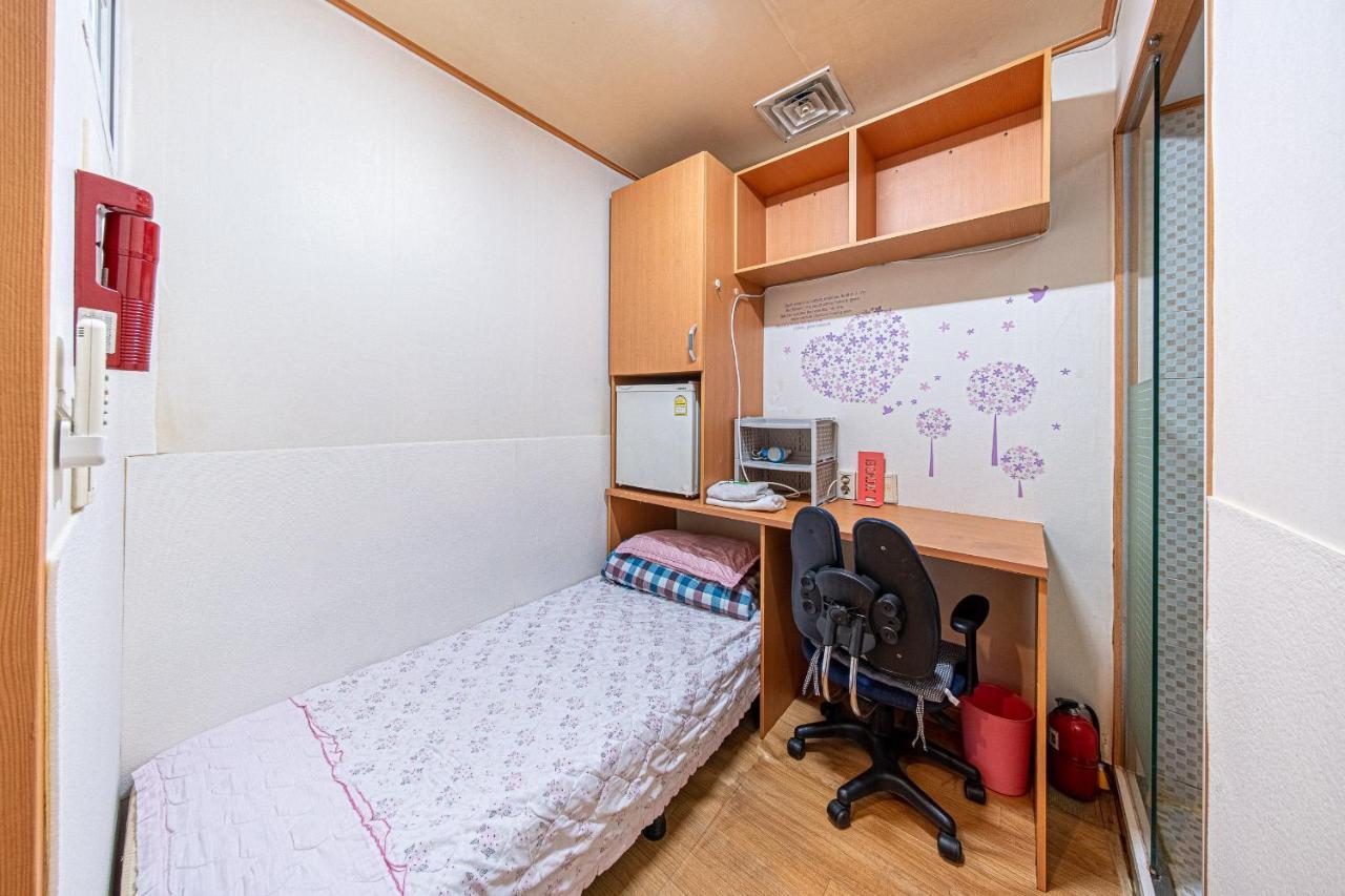 ดรม ซิงเกิล เฮาส์ Hostel โซล ภายนอก รูปภาพ
